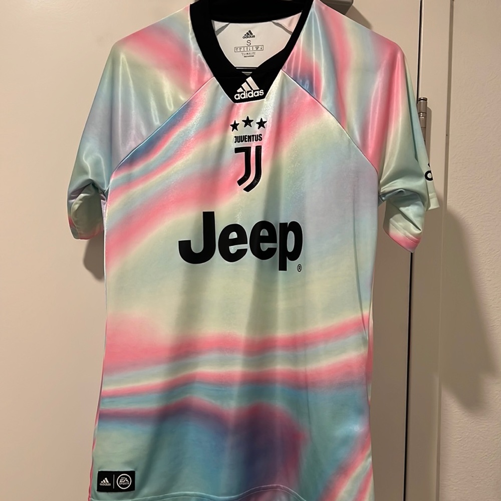 Juventus Jeep jersey (used once)